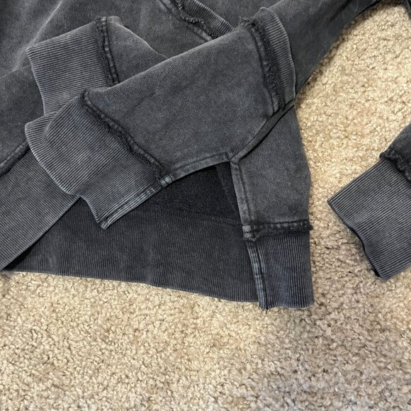 Z Supply Active Sweatshirt - Picture 2 of 3